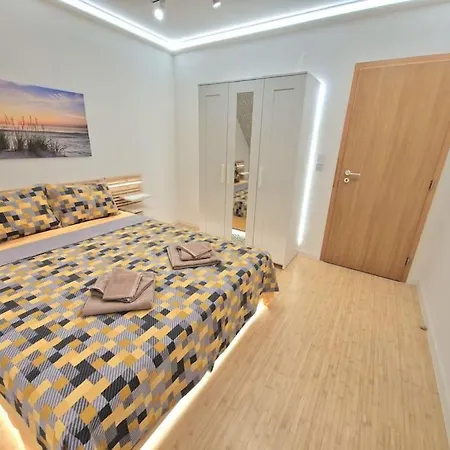 Апартаменты The Generals