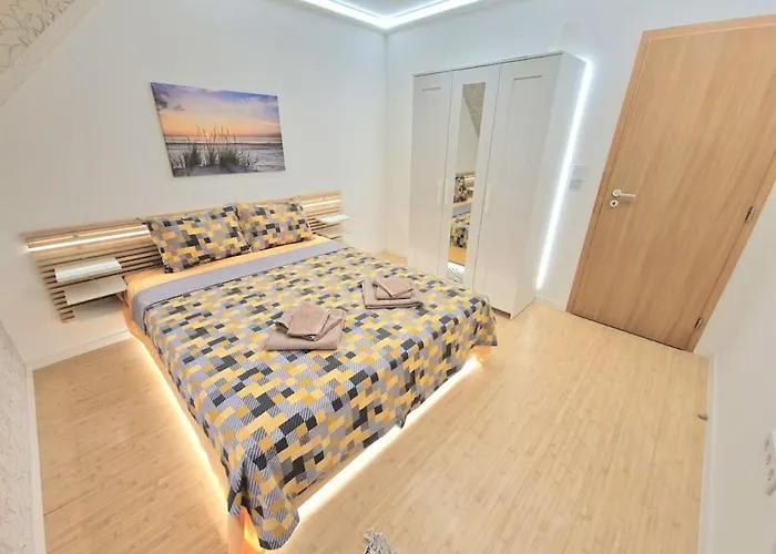 The Generals Apartmán