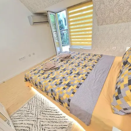 The Generals * Várna